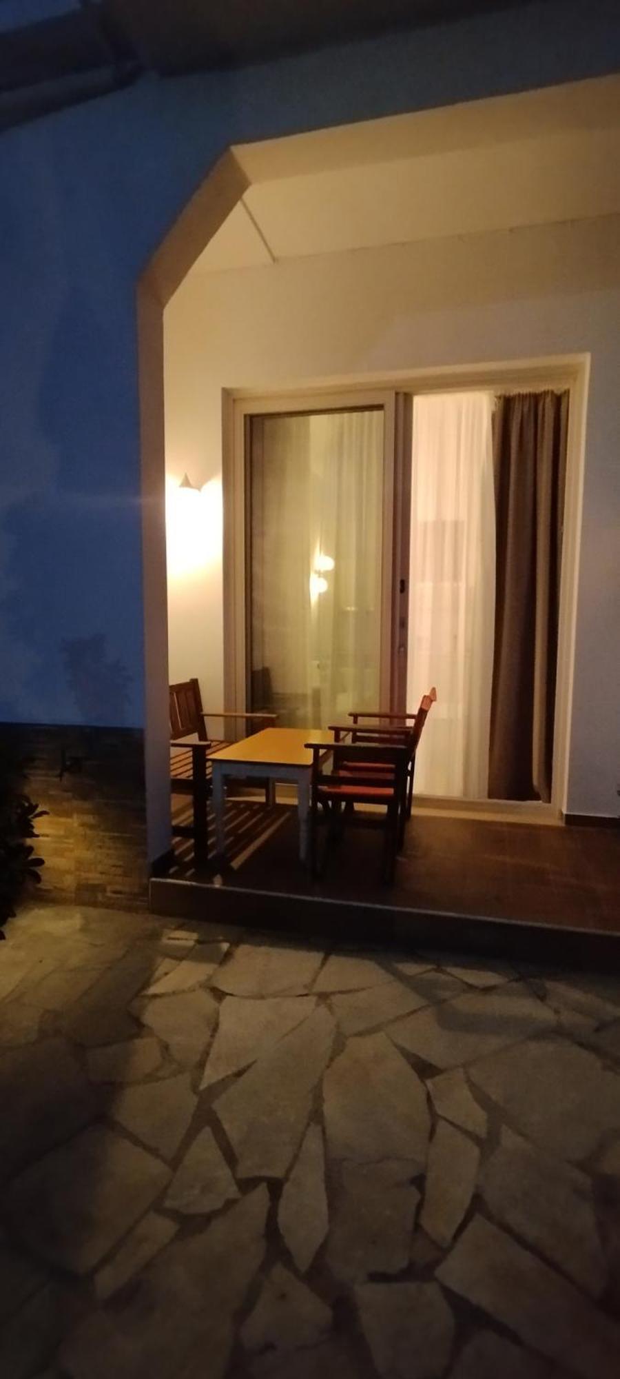 Nostos Hotell Patitírion Eksteriør bilde