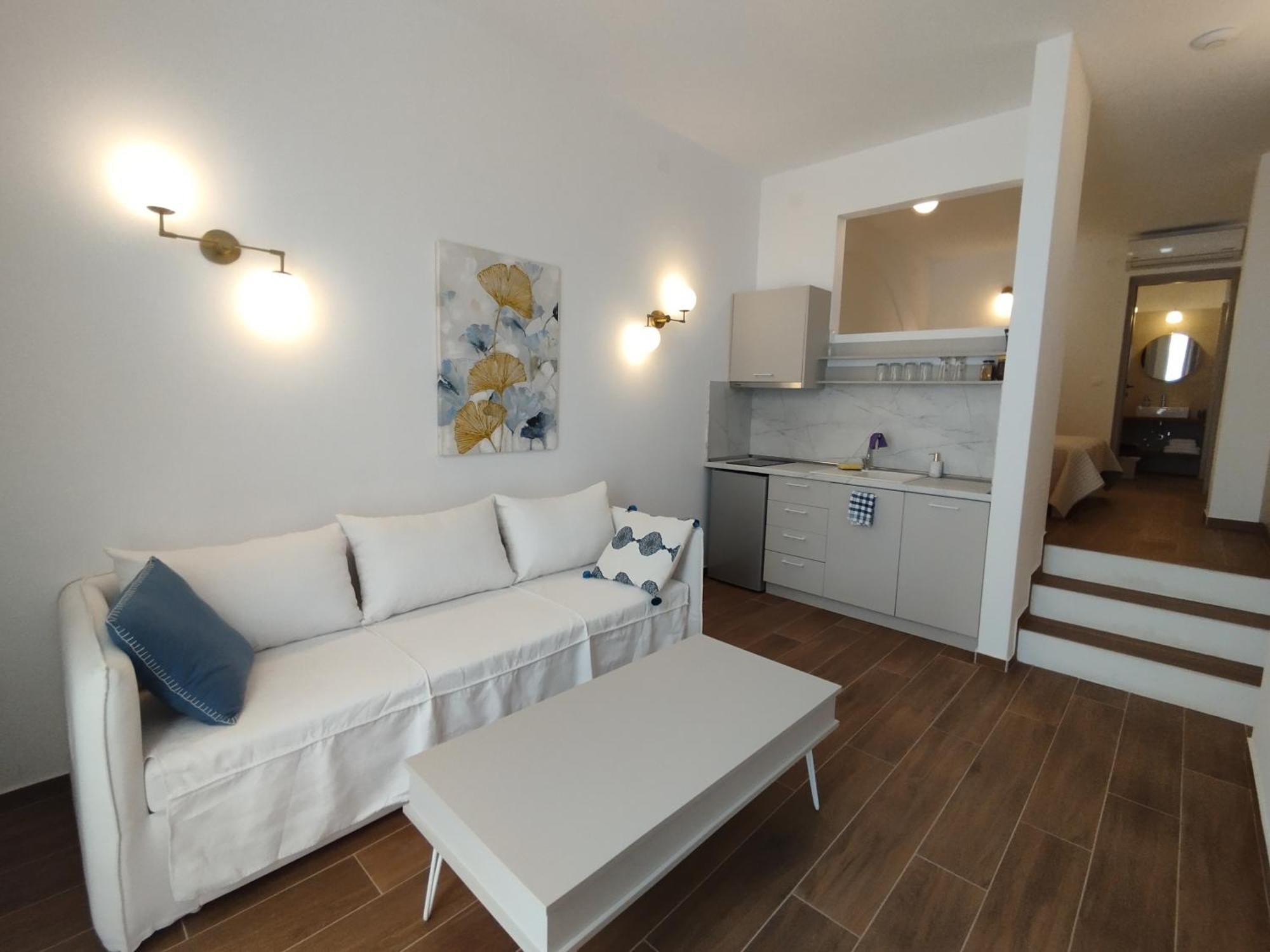 Nostos Hotell Patitírion Eksteriør bilde