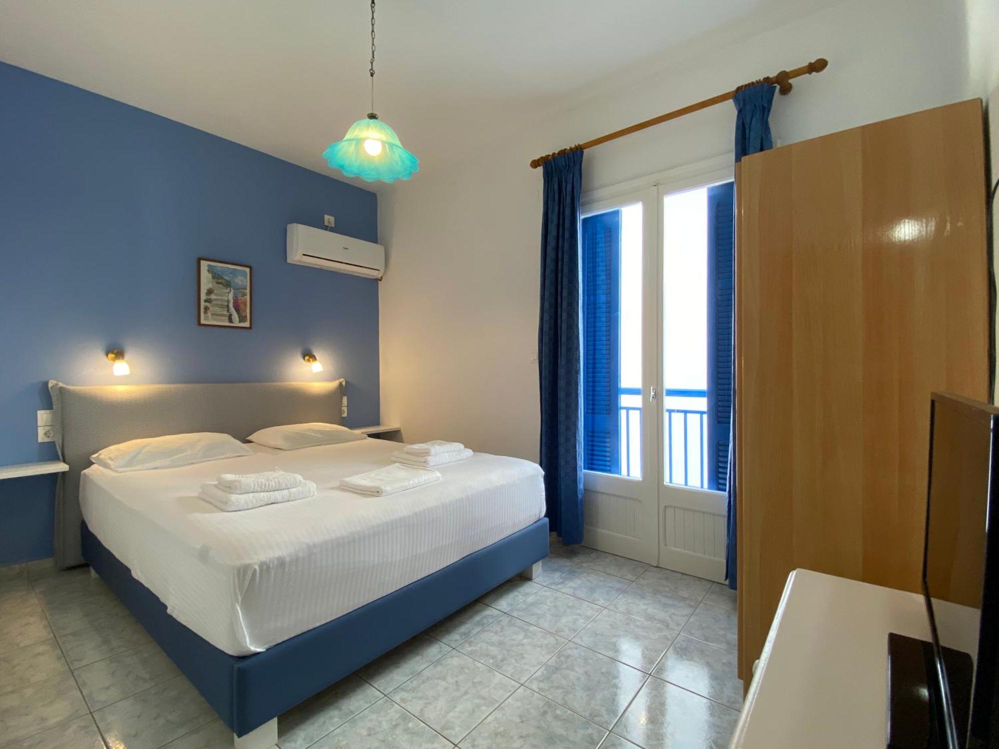Nostos Hotell Patitírion Eksteriør bilde