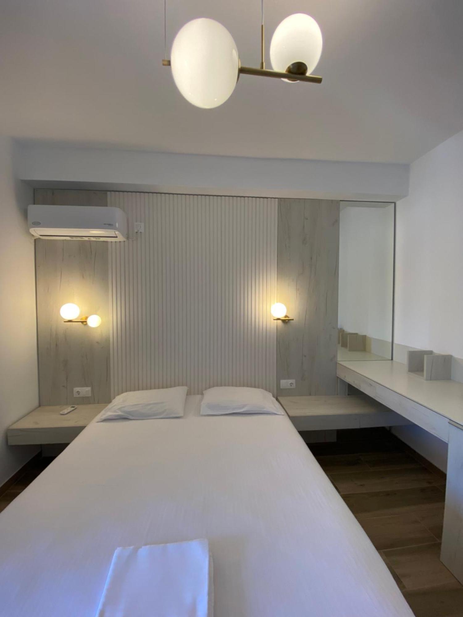 Nostos Hotell Patitírion Eksteriør bilde