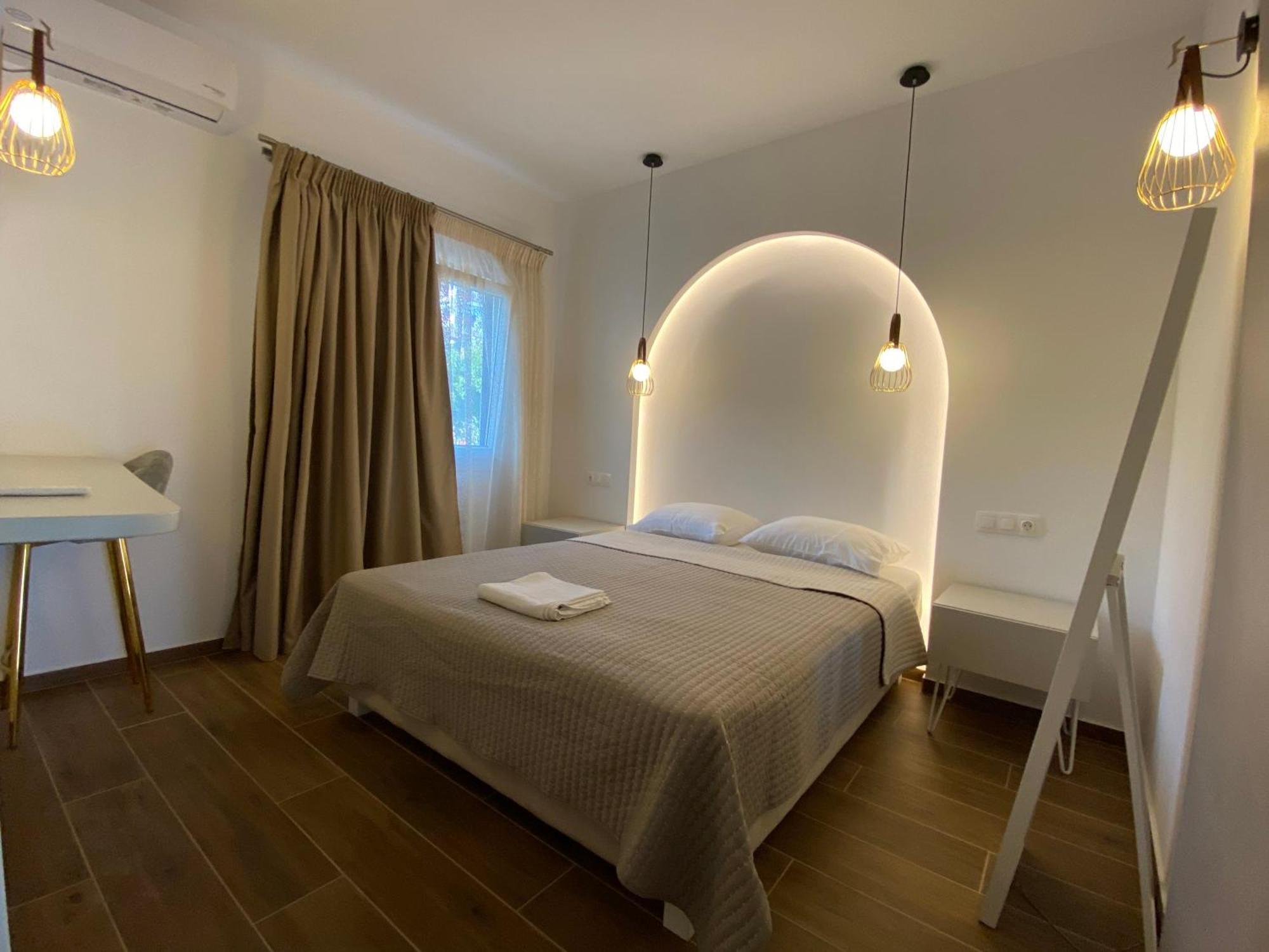 Nostos Hotell Patitírion Eksteriør bilde